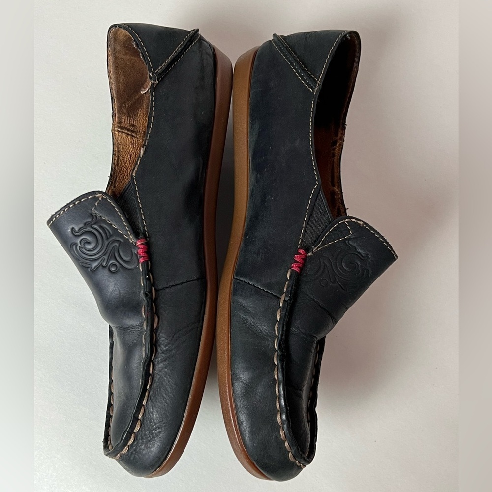 Olukai Nohea Nubuck Leather Slip On Loafer Black Size 6 - Picture 4 of 11